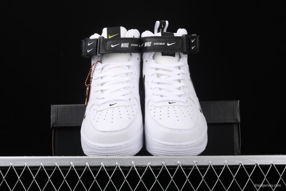 NIKE Air Force 1 Mid'07 Lv8 white and black simple edition OW letter casual board shoes 804609-103