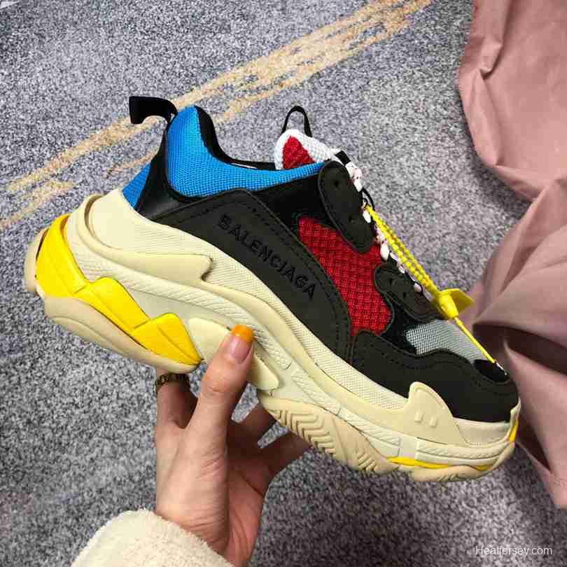 Men/Women Balenciaga Triple S Sneaker Black/Red