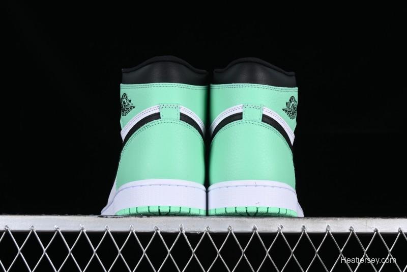 Air Jordan 1 Retro High "Green Glow" AJ1