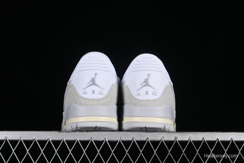 Air Jordan Legacy AJ312 Low Sneakers