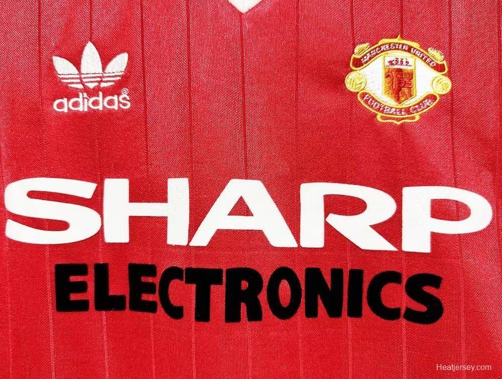 Retro 82/83 Manchester United Home Long Sleeve Jersey