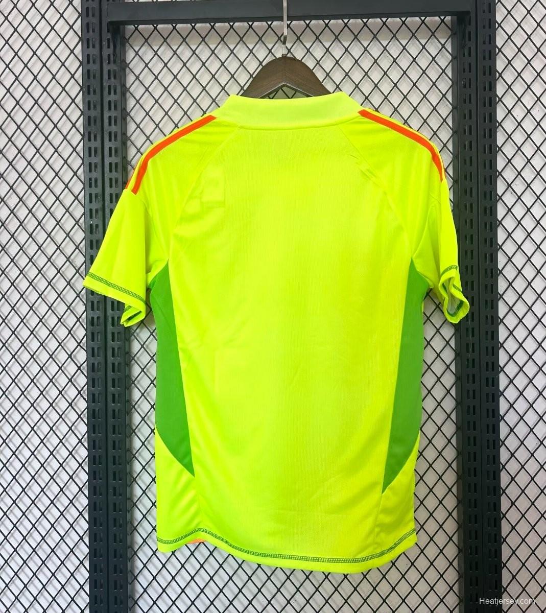 24/25 Bayern Munich Green Goalkeeper Jersey